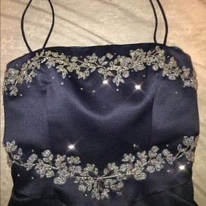 AMAZING condition Morgan & Co. prom dress ✨